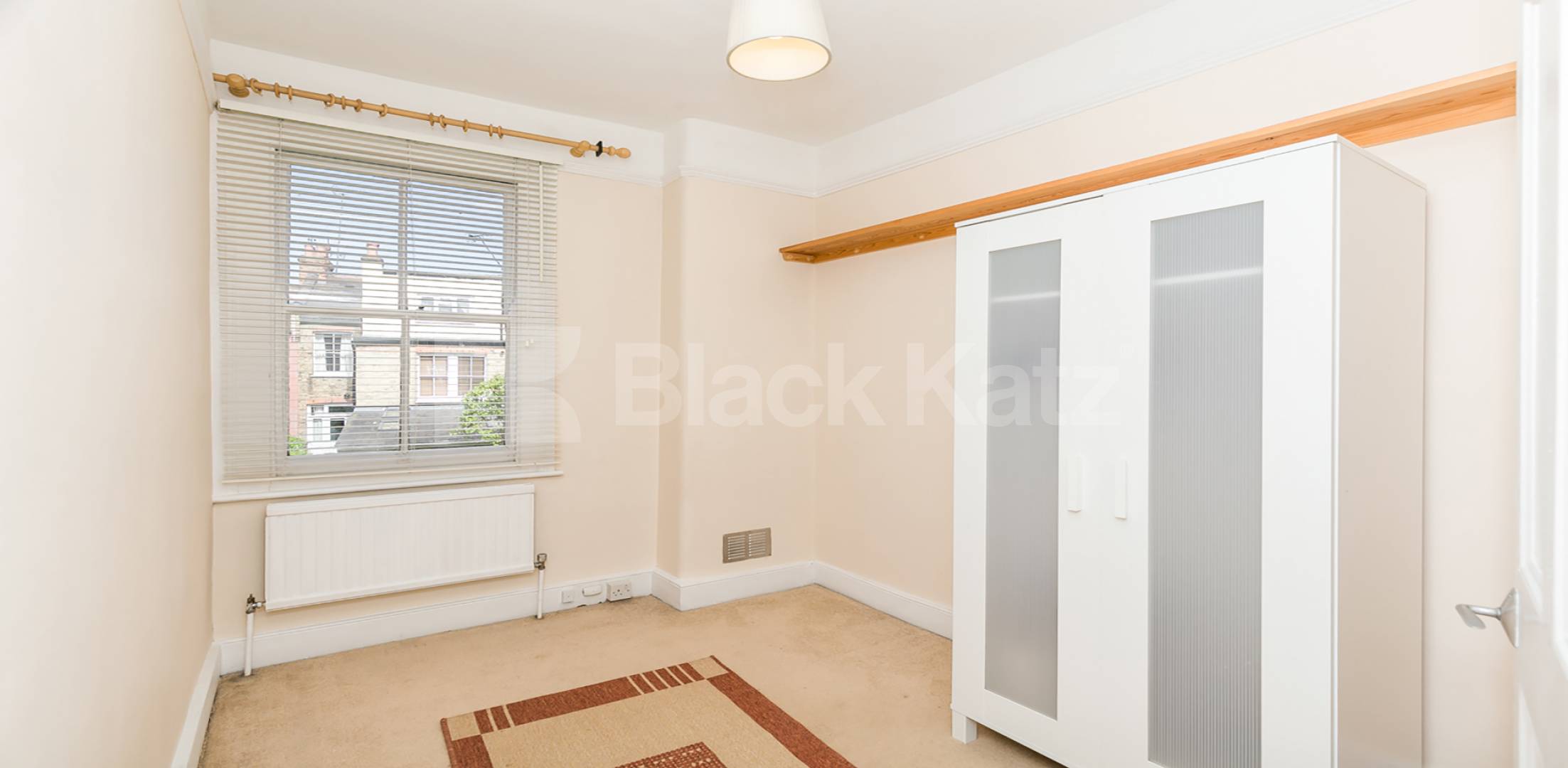 			2 Bedroom, 1 bath, 1 reception Flat			 Goodwyns Vale, Muswell Hill
